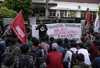 Aliansi Mahasiswa Pekalongan Raya (Ampera) mulai menggalang konsolidasi lintas kampus untuk menyikapi dinamika nasional yang berdampak langsung terhadap kehidupan masyarakat, Jumat (12/6/26). Foto : ilustrasi AI