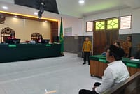 JPU menuntut terdakwa Dwi Hendratno alias Duwel dengan pidana satu tahun penjara dalam perkara dugaan perampasan kemerdekaan terhadap Purwanto alias Gacon, Senin (20/7/26).