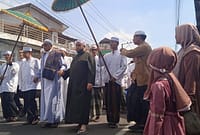 Haul Bawang mengenang As Syahid Al Habib Idrus bin Husein Shahab berlangsung di Kecamatan Bawang, Kabupaten Bawang, dipadati pengunjung, Minggu (5/7/2026). Foto : Istimewa