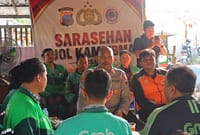 Puluhan ojol di Kabupaten Kendal memanfaatkan forum sarasehan bersama Kapolres Kendal AKBP Hendry Susanto Sianipar untuk menyampaikan berbagai persoalan yang mereka hadapi saat bekerja di jalan, Sabtu (18/7/26). Foto : Istimewa