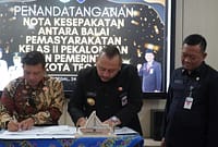 Penandatanganan kerjasama terkait pidana kerja sosial bagi anak yang berkonflik hukum ditandatangani Pemkot Tegal bersama Bapas Kelas II Pekalongan resmi berlaku, Jumat (24/7/26). Foto : Istimewa