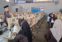 Pemkab Brebes memperbanyak pelatihan berbasis kompetensi agar warga siap langsung bekerja begitu pabrik yang belakangan banyak bermunculan mulai beroperasi, Jumat (24/7/26). Foto : Istimewa